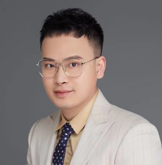 周微 商业美学IP主理人